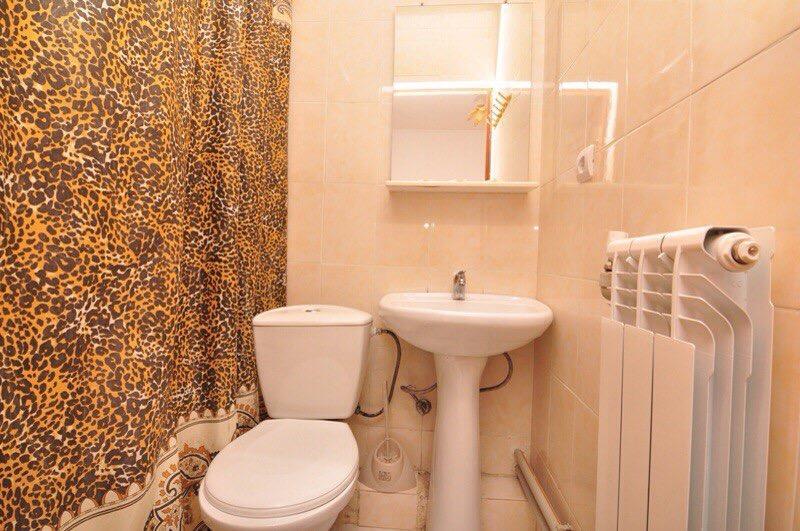 U Ruslana Guest House Gagra Buitenkant foto